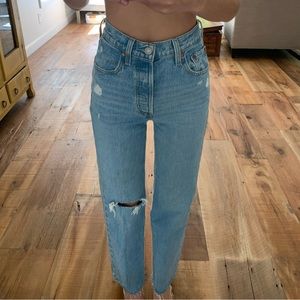 Ribcage straight leg levi’s